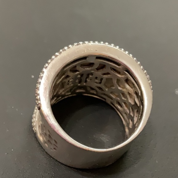 Gorgeous EFFY HAMMERED Sterling Silver with Diamonds Ring Size 8 Retail $1400 - Picture 4 of 6